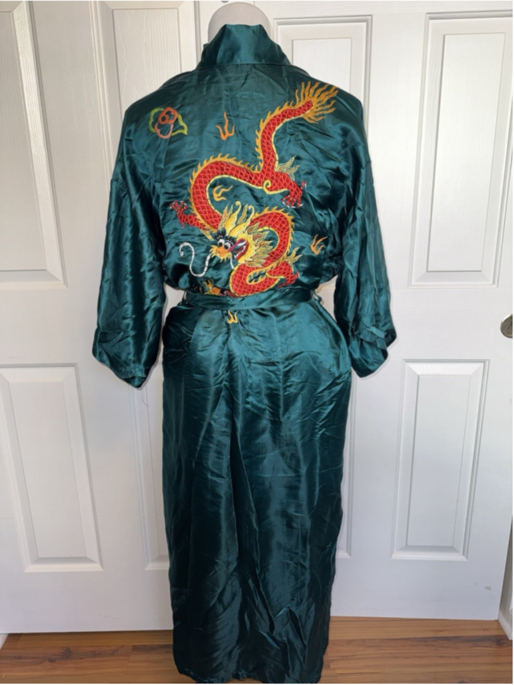 Vintage Golden Dragon Pure Silk Embroidered Kimono Robe Emerald Green Medium - Picture 6 of 8